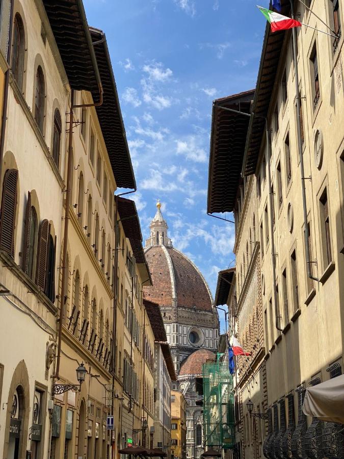 Fiorino Duomo Cozy Suite By Oteego Florenz Exterior foto