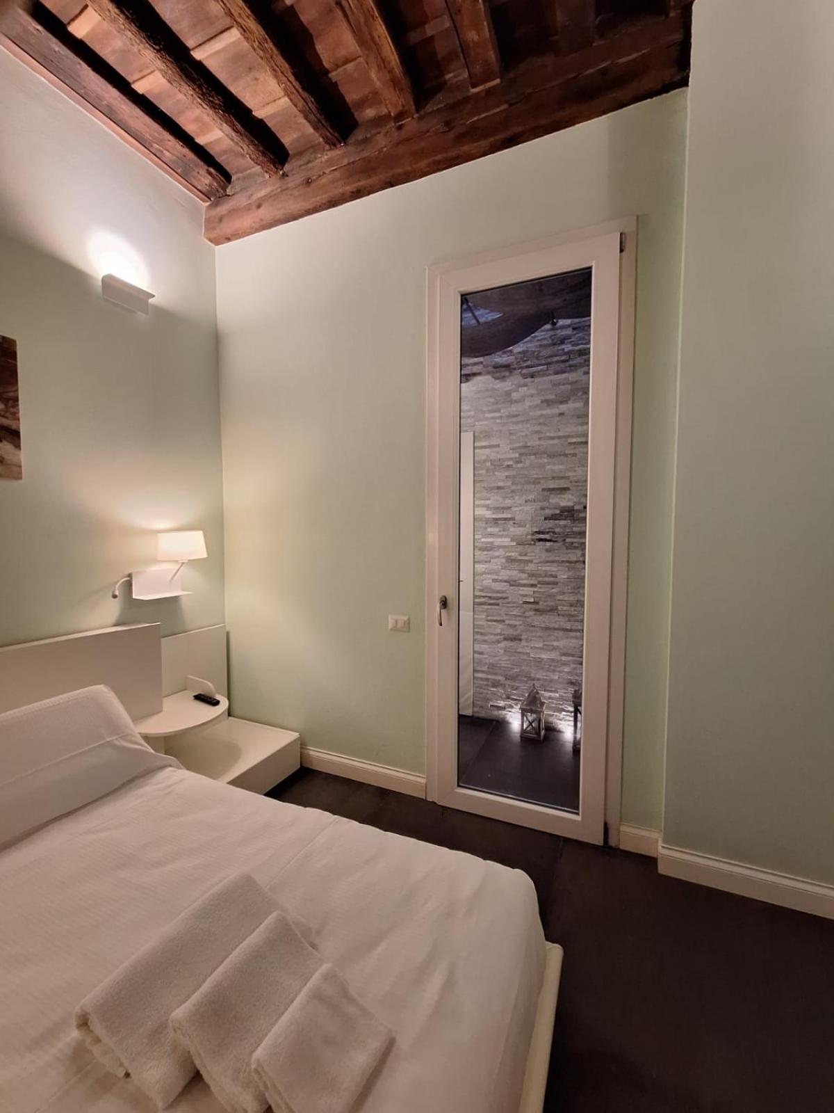 Fiorino Duomo Cozy Suite By Oteego Florenz Exterior foto