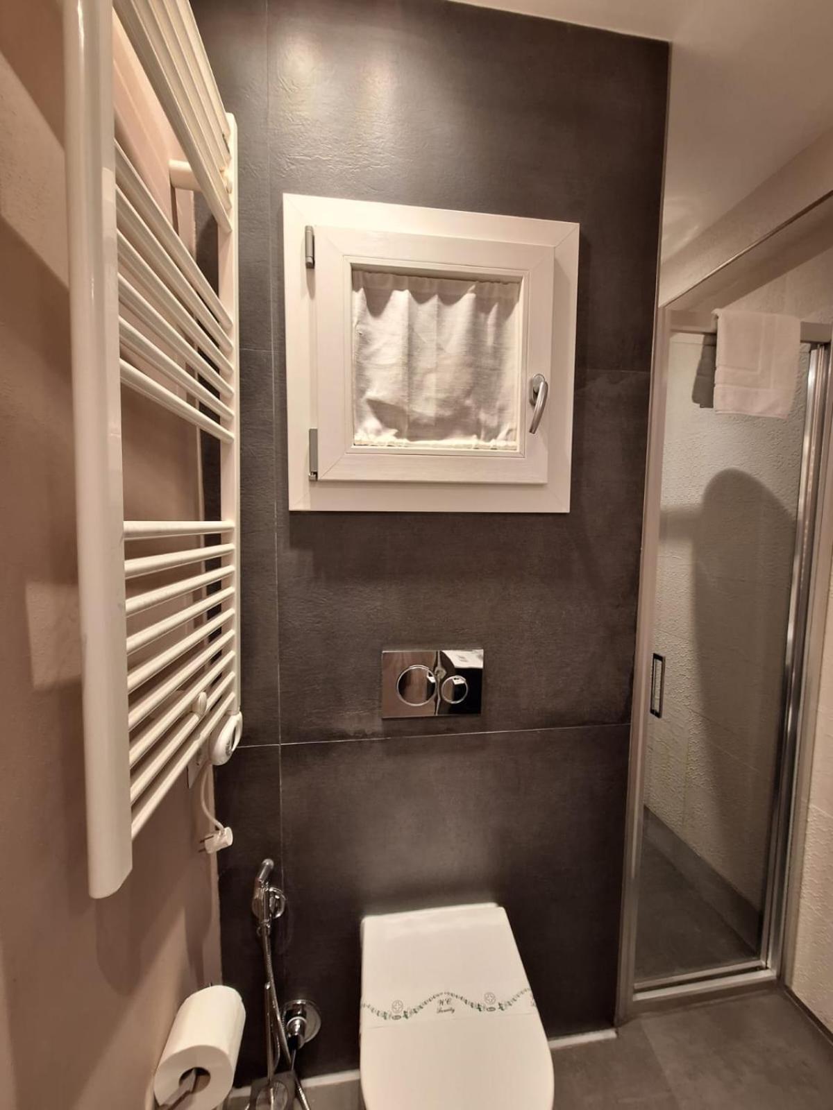 Fiorino Duomo Cozy Suite By Oteego Florenz Exterior foto